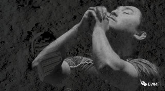 今晚:咏春拳丁浩惨遭KO 事实证明原来月亮上