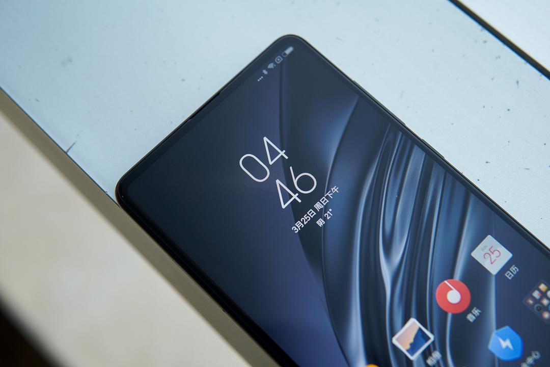 最受欢迎的黑色版本小米mix2s首发开箱!颜值在线拍照大幅度提升