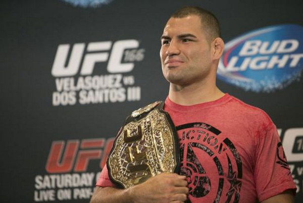 8年前,他曾tko布洛克莱斯纳|布洛克|莱斯纳|凯恩_新浪新闻