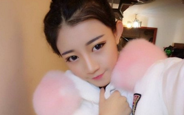 刘大美人真名刘亚楠,一个很自信甚至有点张扬的名字,在yy快手上却是