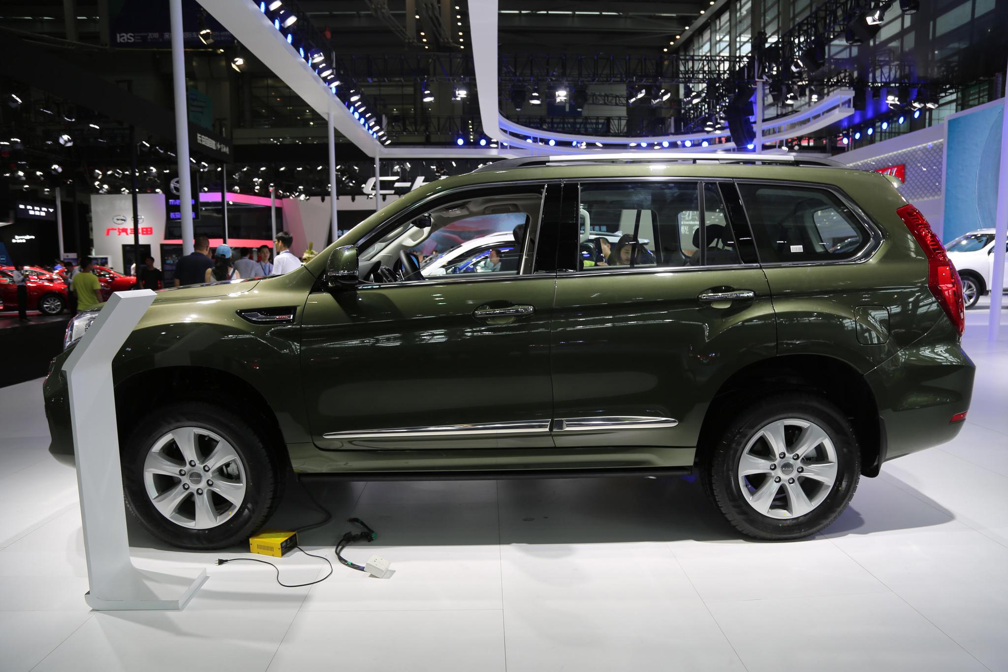 长城哈弗h9,25万级别全地形硬派越野suv,车展实拍!