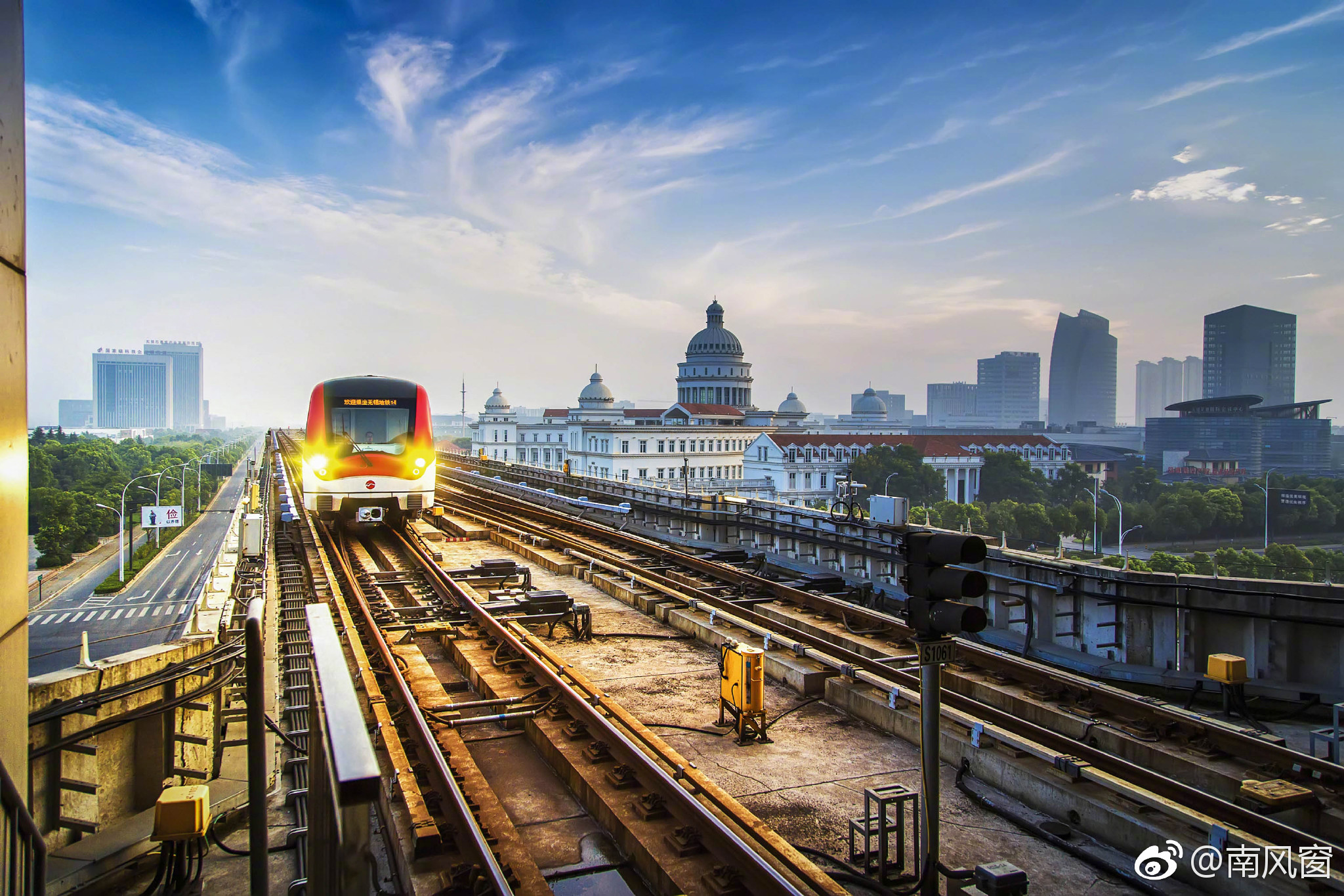 二线城市的地铁急刹车