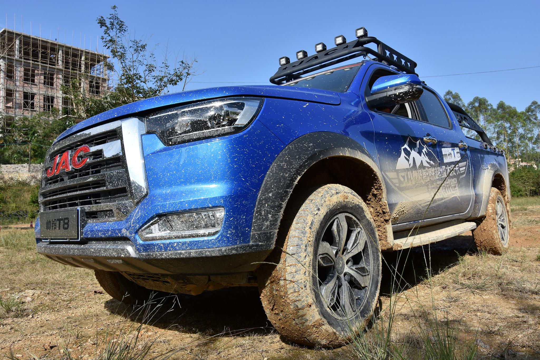 江淮帅铃t8全国联动上市 南宁首站开启驾控体验营