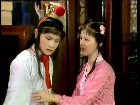 贾宝玉成了肥胖大叔,袭人高雅气质秒杀王熙凤!