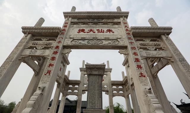 中国第一大牌楼在河南朱仙镇,真牛!