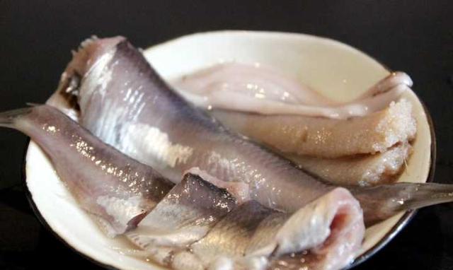 鲱鱼罐头这么奇怪的食物为什么是瑞典人民那么喜欢的食物