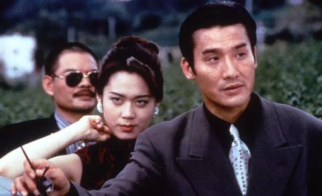 《黑金》描写了台湾电玩业的老大周朝先因为要选举立法委员,向国民党