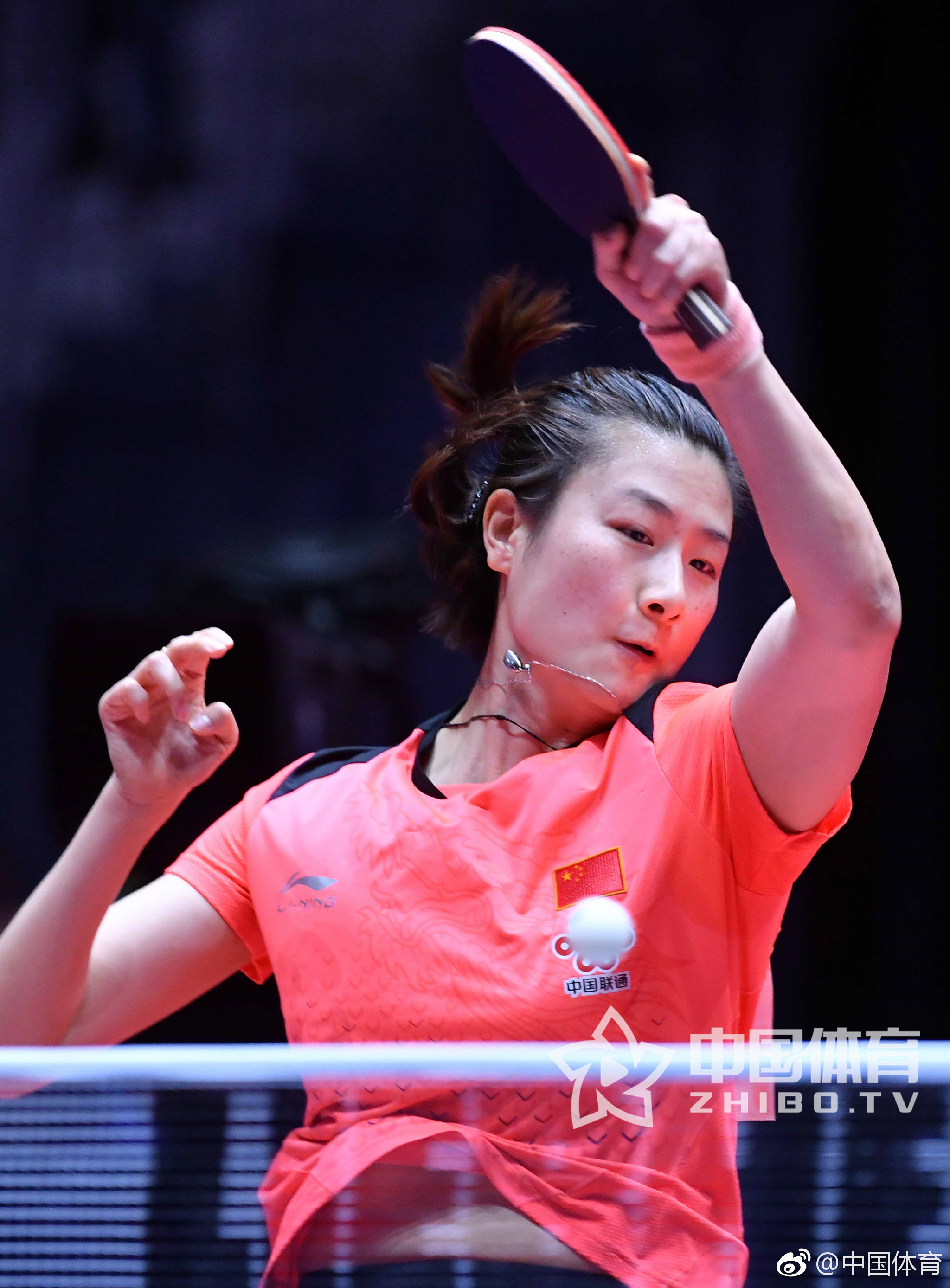 想得到丁宁的签名球拍么