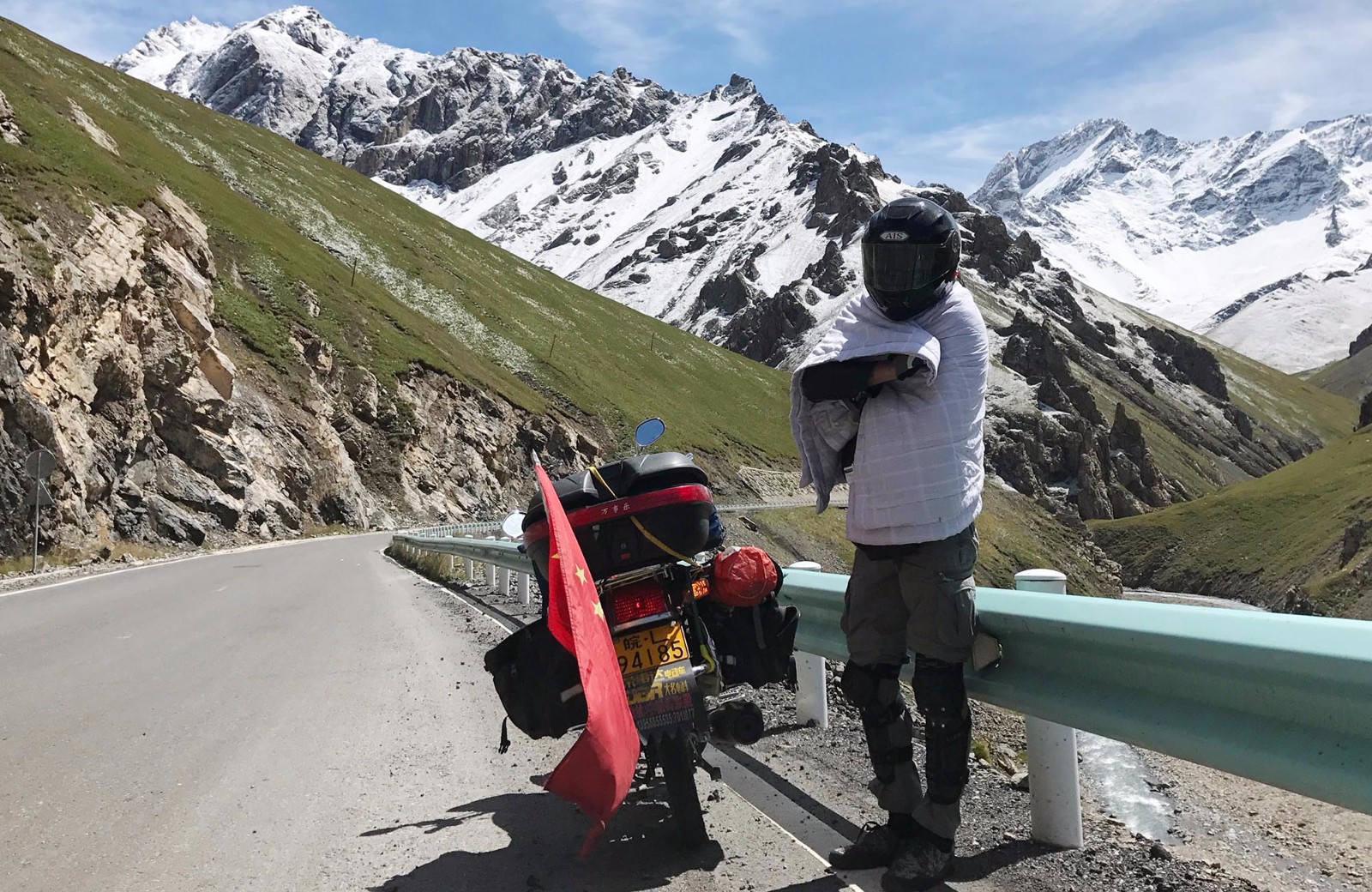 因一件事,他再去时带了很多物资|巴基斯坦|杨小龙|90后_新浪新闻