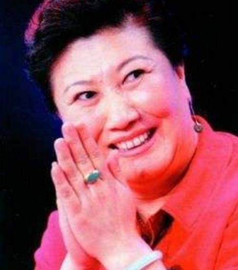 妻子挣钱支持他写作,他却与高秀敏同居10年,如今再写不出佳作