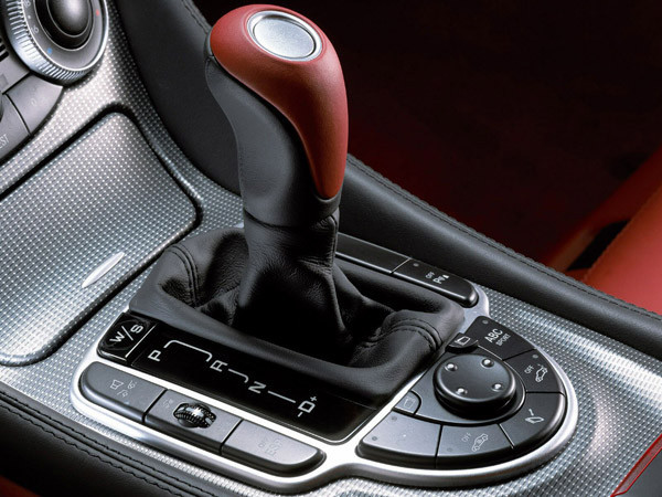 自动挡车的r挡倒挡为何能排到第一个呢