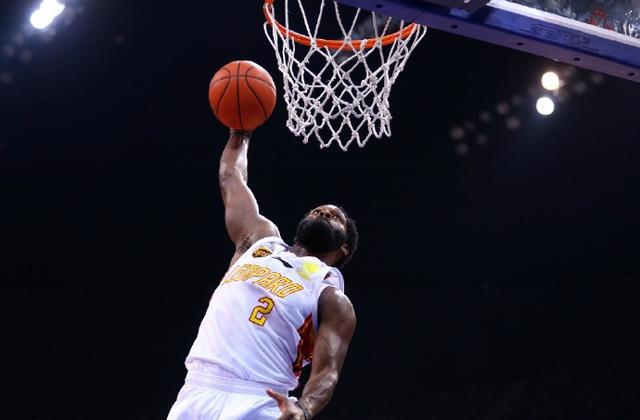 烈豹外援杰里米-帕戈今晚迎来生日战 祝帕戈生日快乐