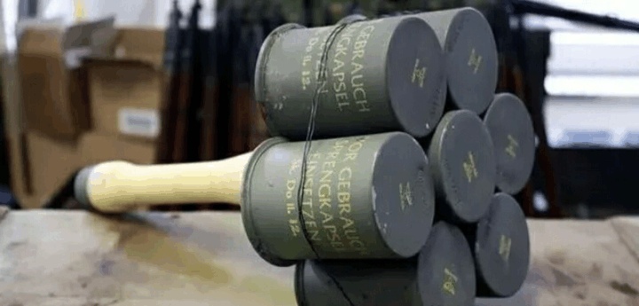 集束手榴弹怎么用? 全部拉弦不太可能, 拉一根弦就足够了