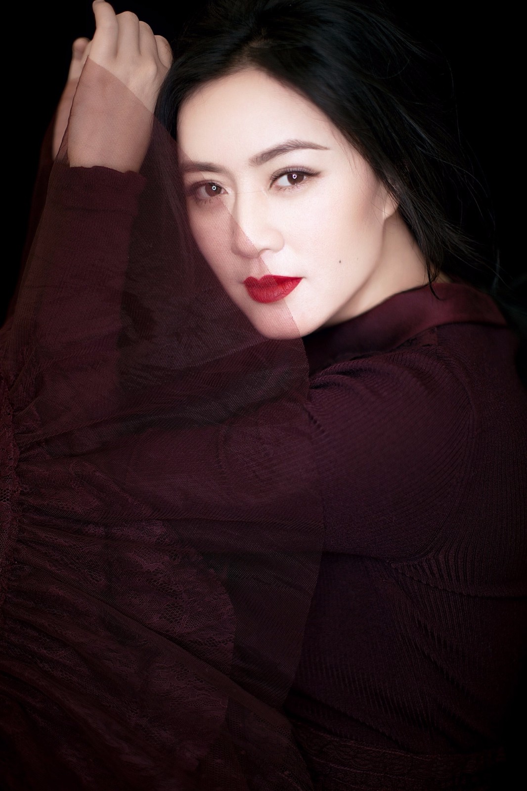 田海蓉大片标致唯美 散发多面魅力