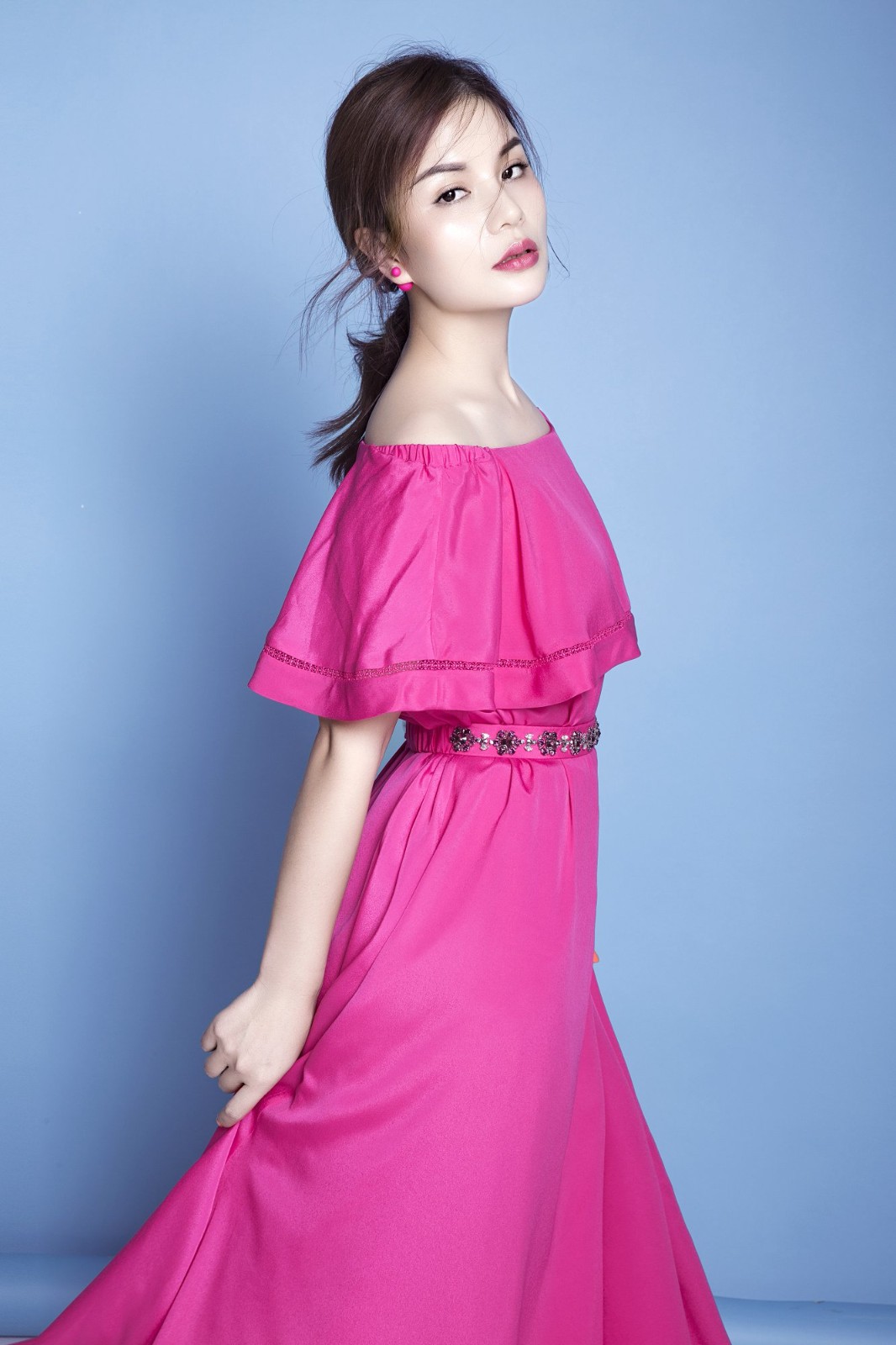 歌手曾雨轩,高清艺术写真