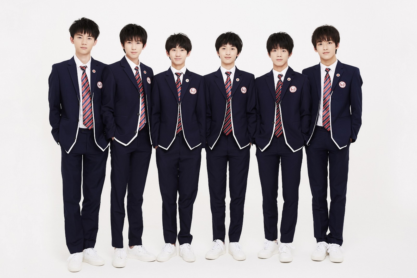 易安音乐社《七踢棒棒棒》mv将少年们带入一个色彩鲜明的青春世界