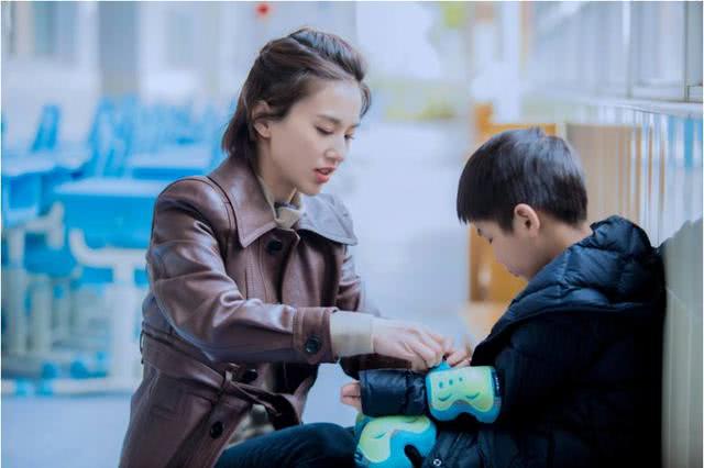 苦熬10年,黄圣依终于等到安迪一句我爱妈妈,瞬间当场落泪