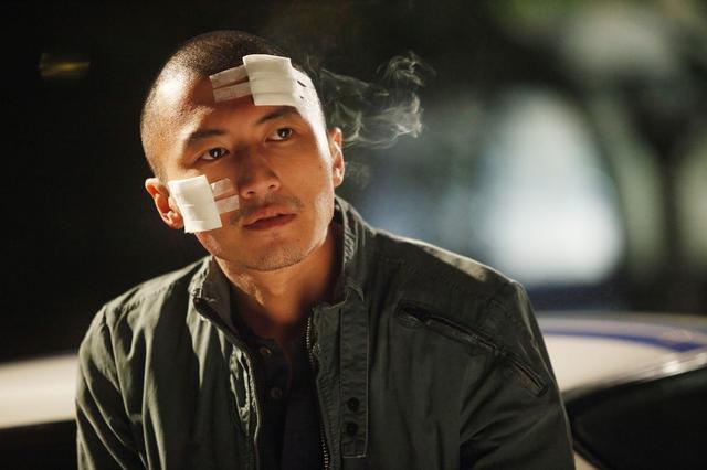 十九岁因为《半支烟》谢霆锋又提名金像奖最佳男主角