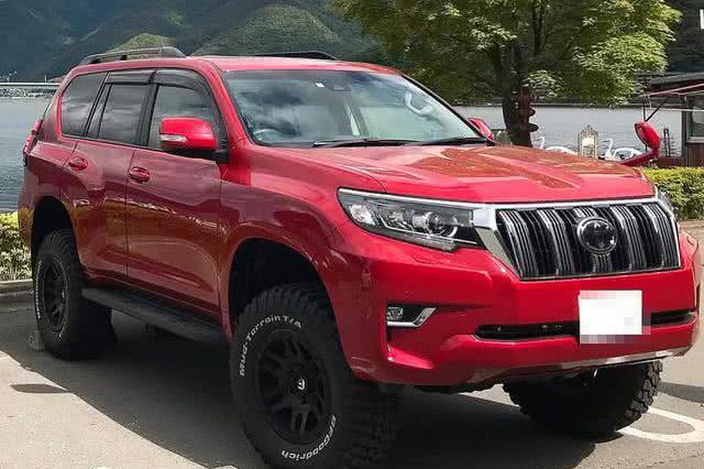 红色普拉多亮相,火辣外观,真心舍不得拿它去越野!