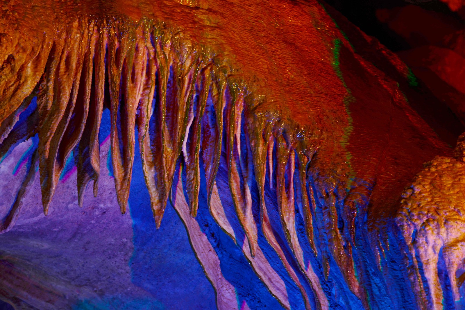 奇洞|临城|溶洞_新浪新闻