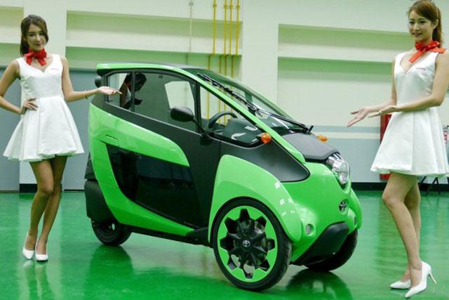 上班族福利,1万块的丰田来了,2个座,不加油就能跑50公里!