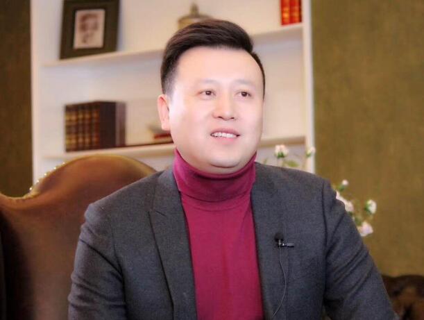 新任总经理殴打员工