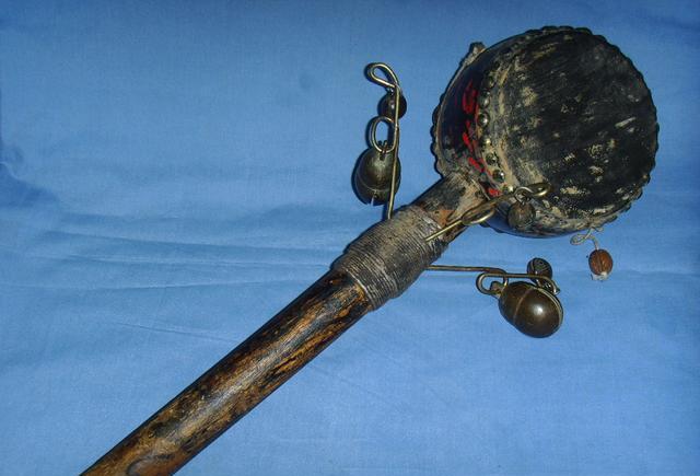 叫卖郎曾经使用的拨浪鼓,在收藏市场上遇见,你会收藏吗?