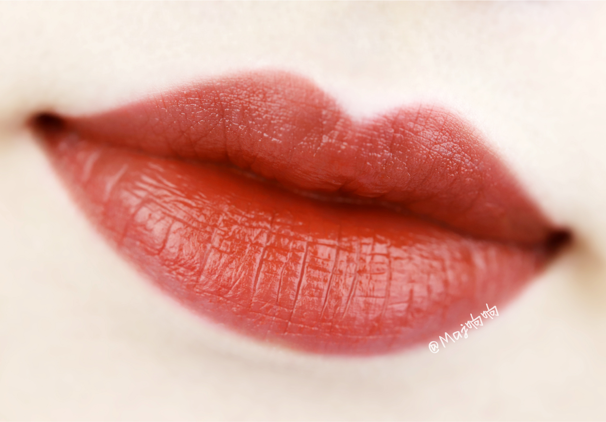 想把秋天的第一片红枫叶送给你雅诗兰黛新品倾慕唇釉307