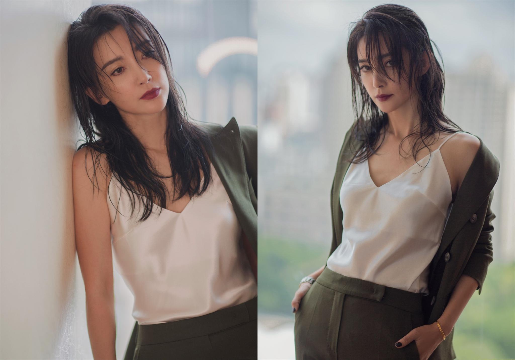 23岁陈瑶与45岁李冰冰演绎"湿发"造型,女神与女王差别一目了然