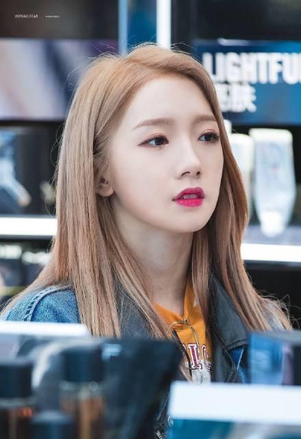 洪涛点赞孟美岐或邀请参加《歌手2019》?王思