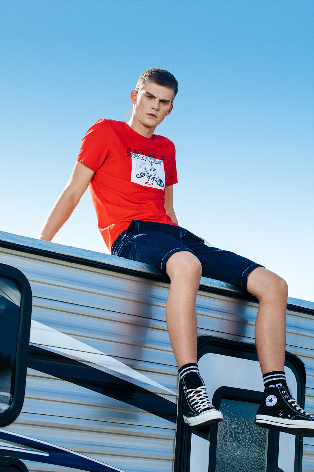 追风族日|2018saslax莎斯莱思男装最新夏季形象广告大片!