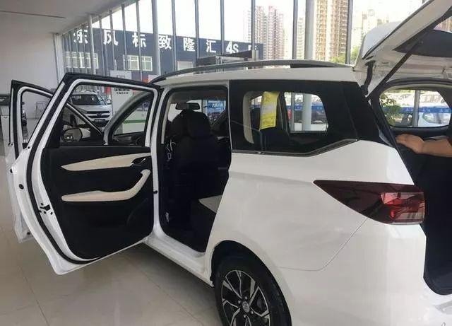 宝骏360正式上市,6万多能落地,会不会冲击宝骏730销量?-新浪汽车