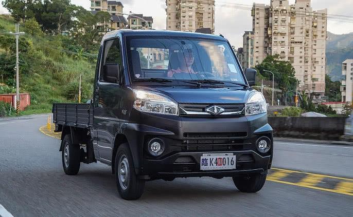 而在宝岛台湾省,中华菱利也如大陆五菱宏光一样,占据主导地位.