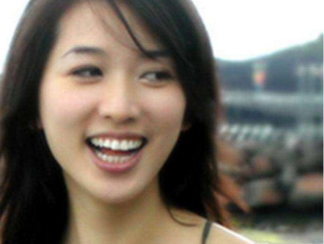 看了林志玲年轻时的照片,就明白为啥有人愿意