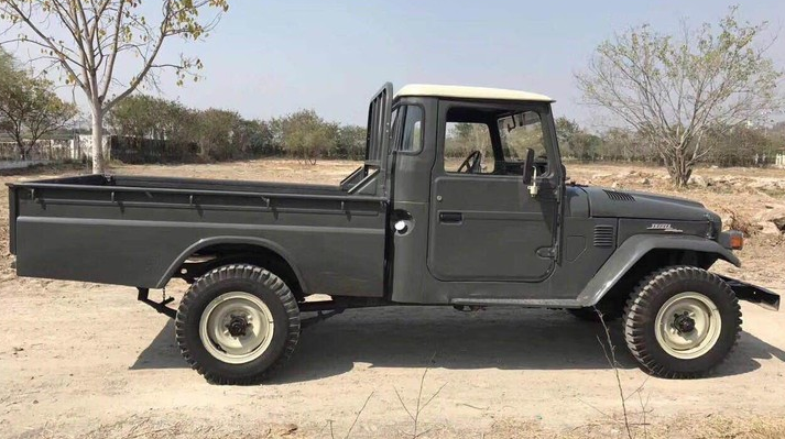 藏友刚刚接手的丰田fj45,体验一下丰田fj家族的血统