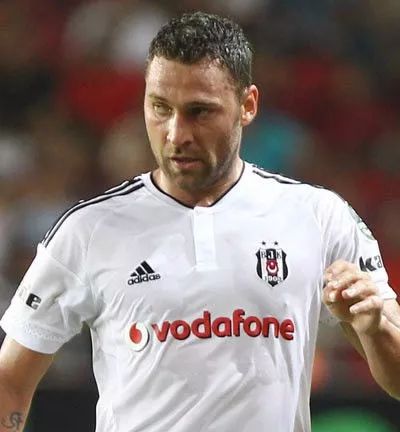 中超间歇期快来了 佩佩进入富力法眼 伊涅斯塔