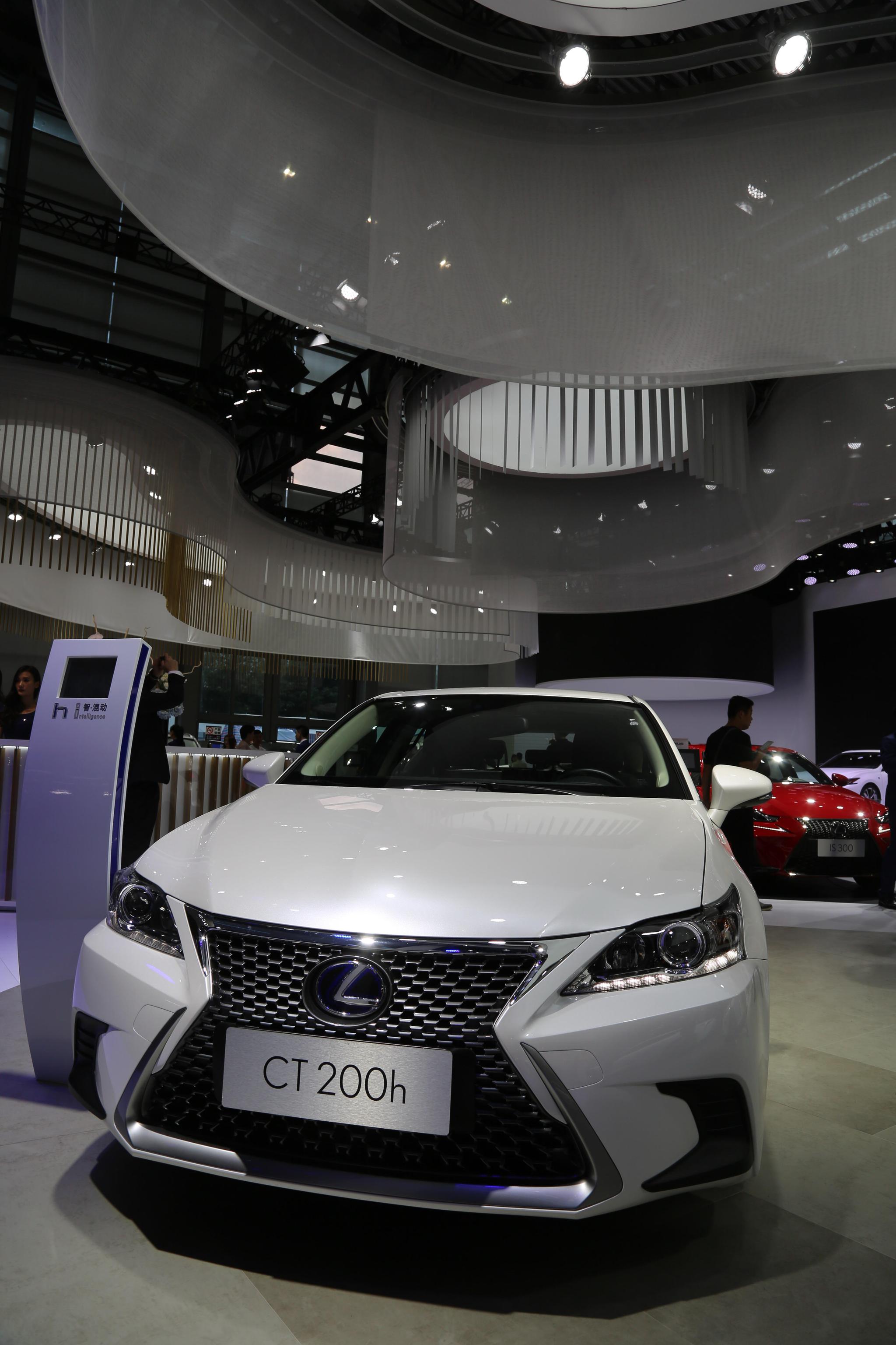 雷克萨斯ct 200h,25万级别紧凑型豪华两厢车,车展实拍!