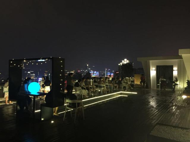 抖音重庆夜景在哪?二厂天台也是重庆抖音网红!