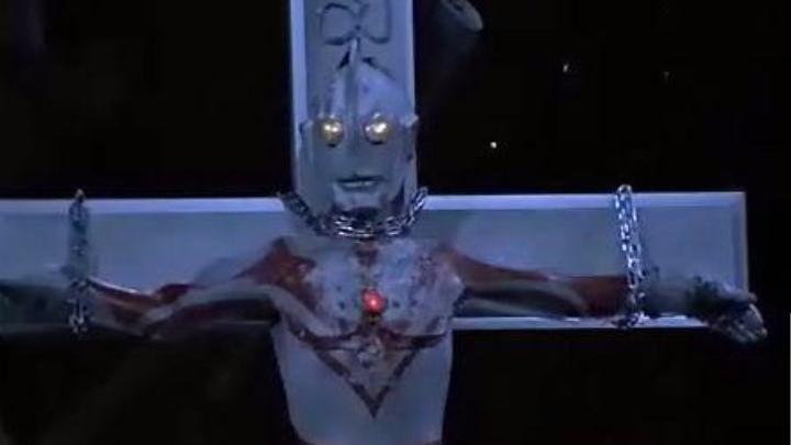 佐菲奥特曼又倒下了!没有人间体的他,只能一个人承受痛苦!