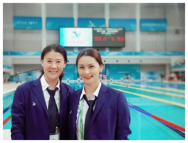国际跳水裁判饶琅现状:42岁美得冒泡,如今却单身至今