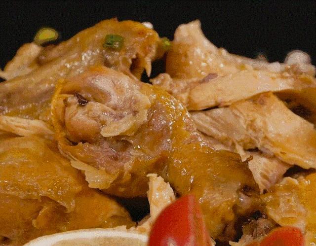 电饭锅就能做 好吃到停不下来的手撕鸡!