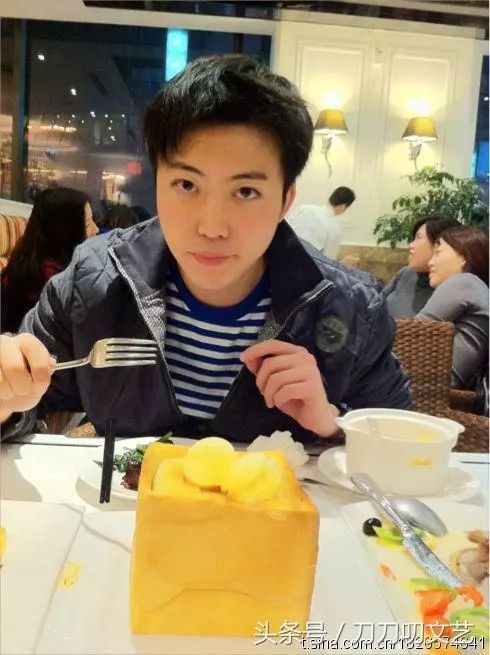 为了《西虹市首富》增肥40斤长出妊娠纹?!