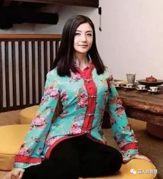 她30岁身家上百亿,中国最美女富豪,马云曾千里寻她!