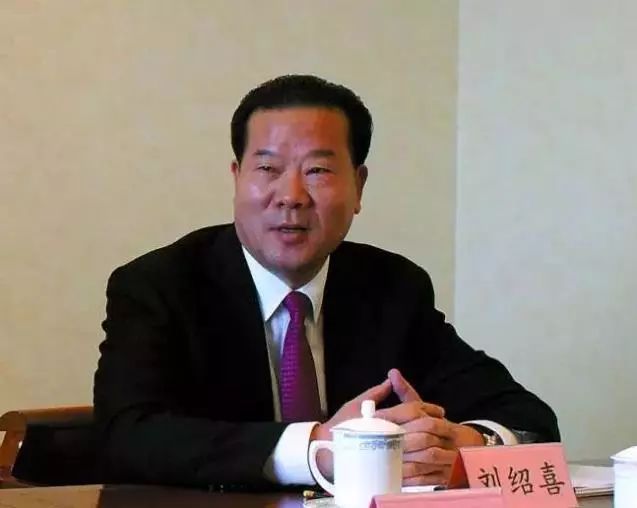 800到130亿的逆袭汕头木业大王刘绍喜的资本布局与传承思考