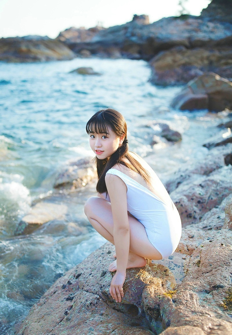 海岸边的泳装少女双马尾青春靓丽写真集微相册微博摄影