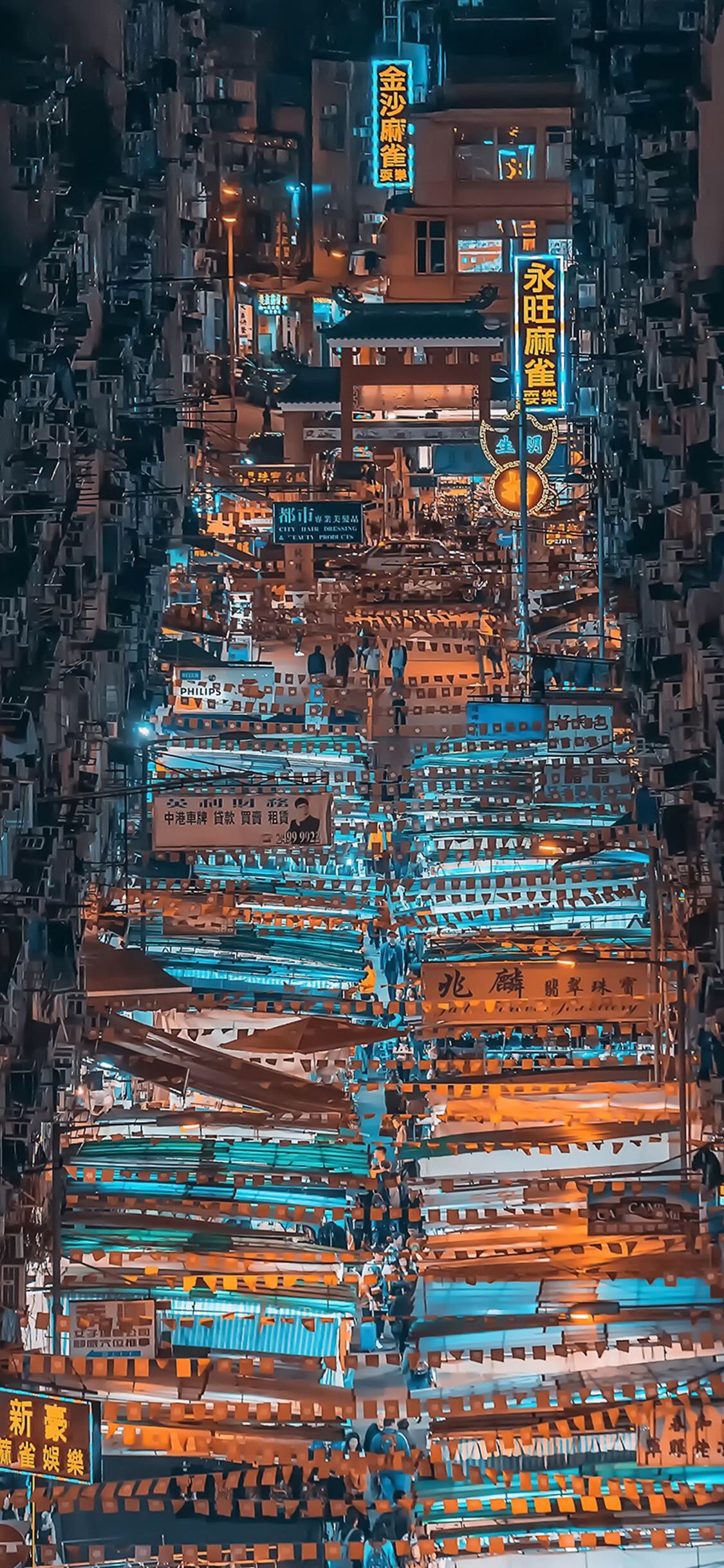 现在推送昨日满满的港风色彩壁纸的原图,欢迎下载