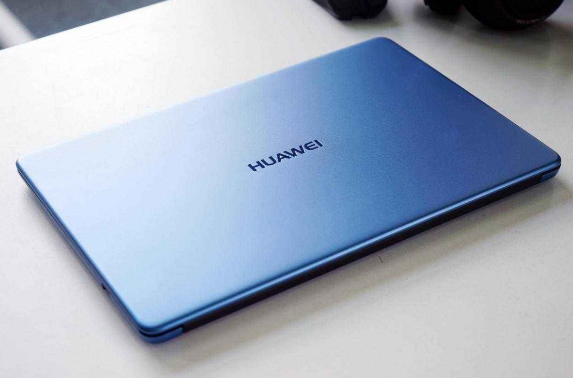 等,但是这个华为matebook d可是一个实打实的商务轻薄笔记本电脑