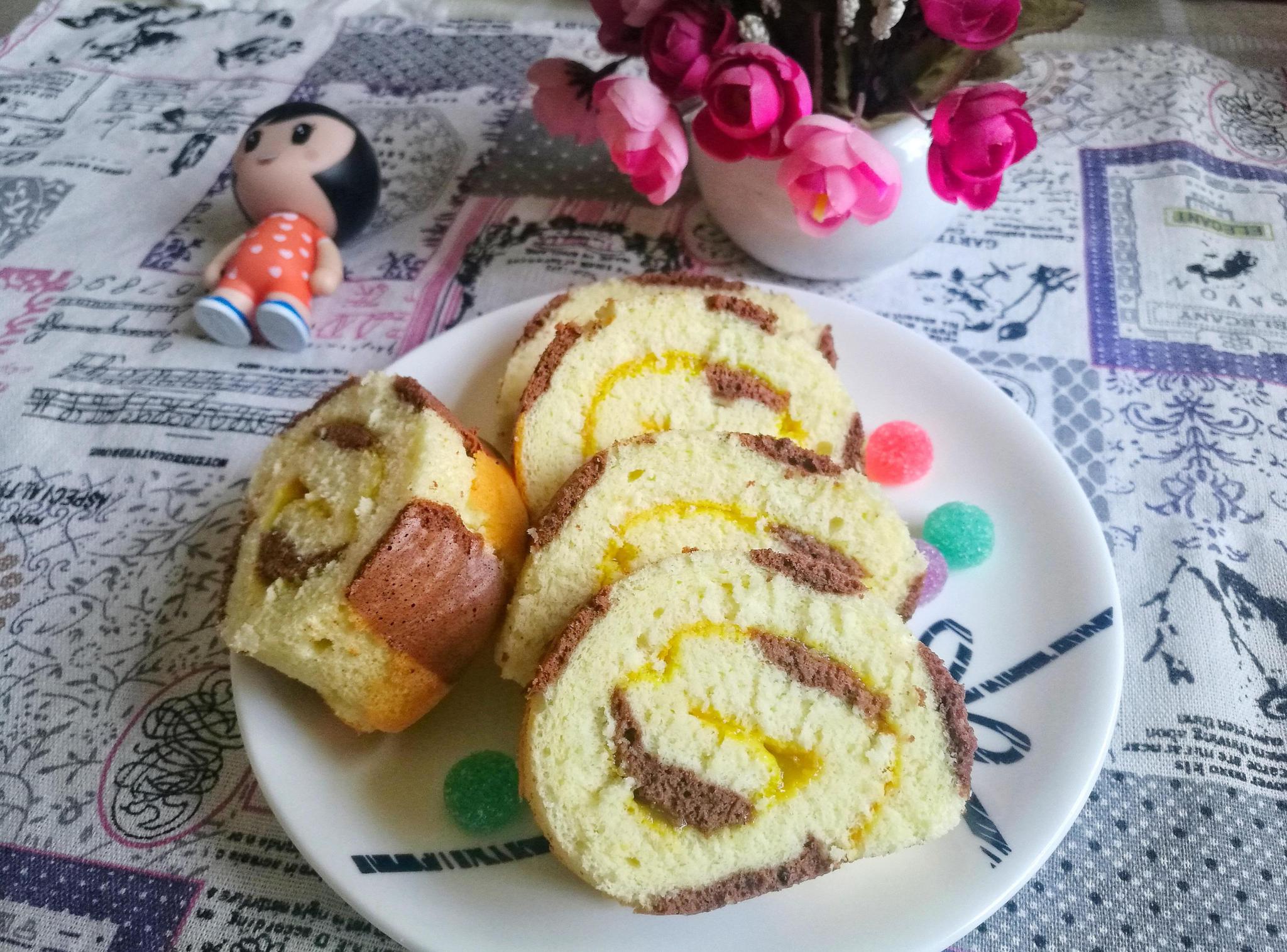 戚风蛋糕摇身一变就成为了斑马纹蛋卷,好吃又好看高考生课间点心