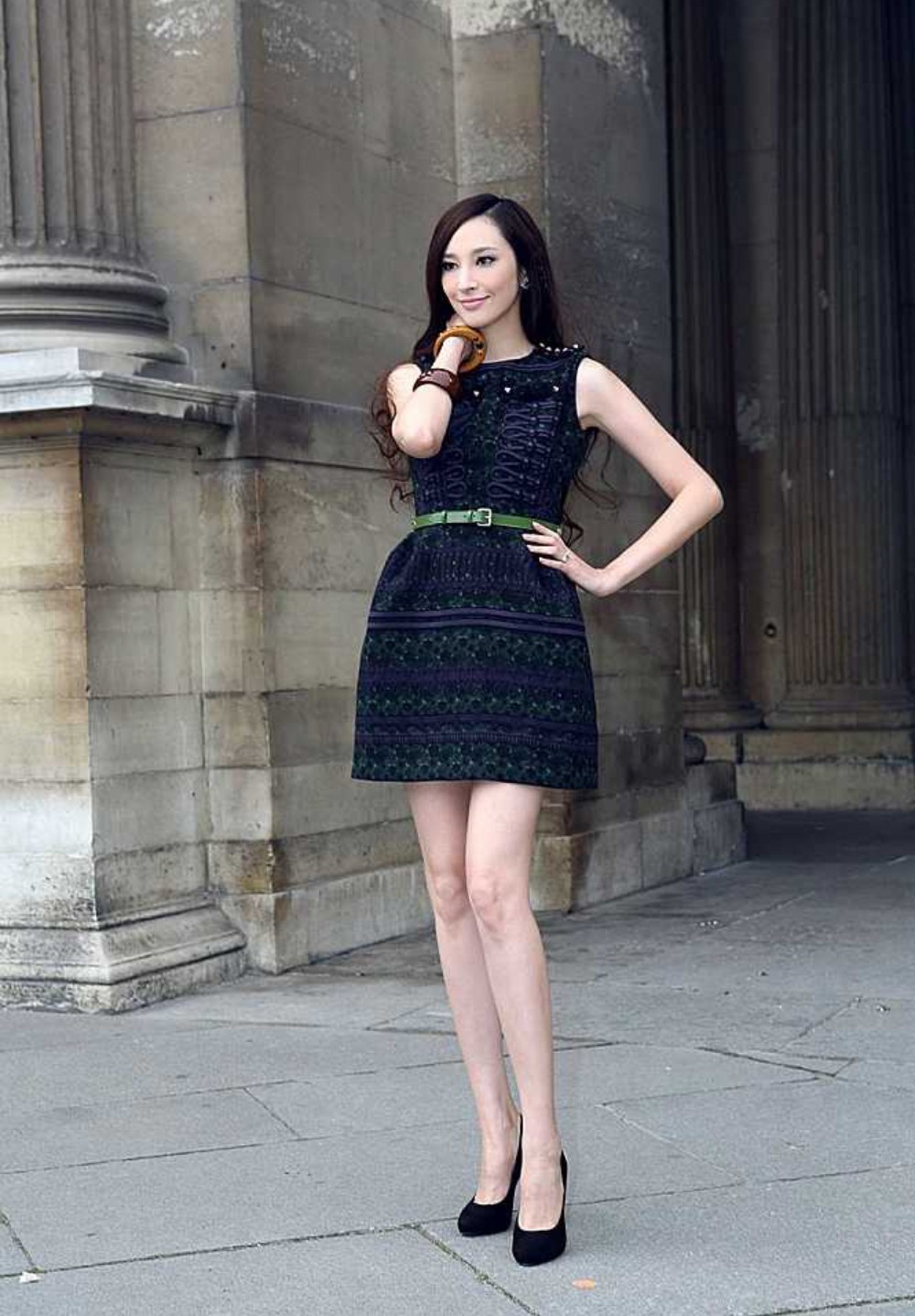 吴佩慈的曲线身材好美,哪张最吸引你?