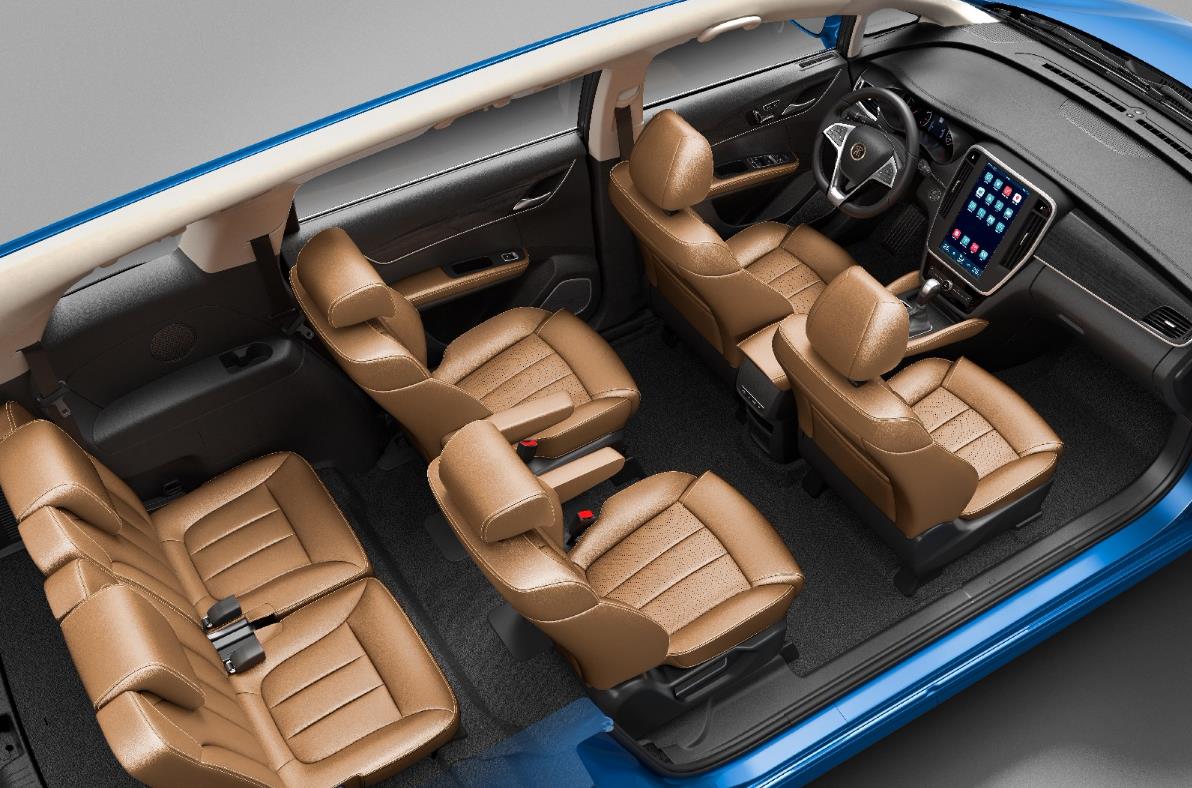 抢占6座车型新风口,这辆车才是家用mpv的第一选择